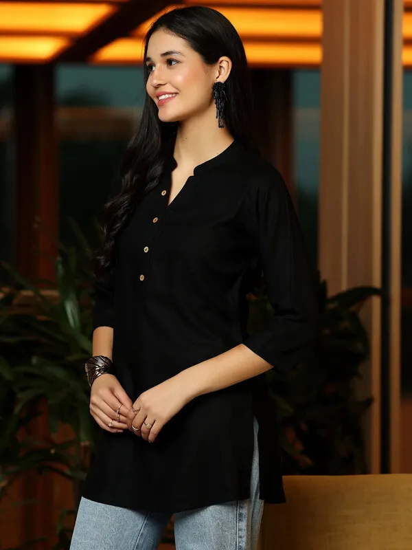 Black_Cotton_Rayon_Self_Design_Regular_Top_For_Women