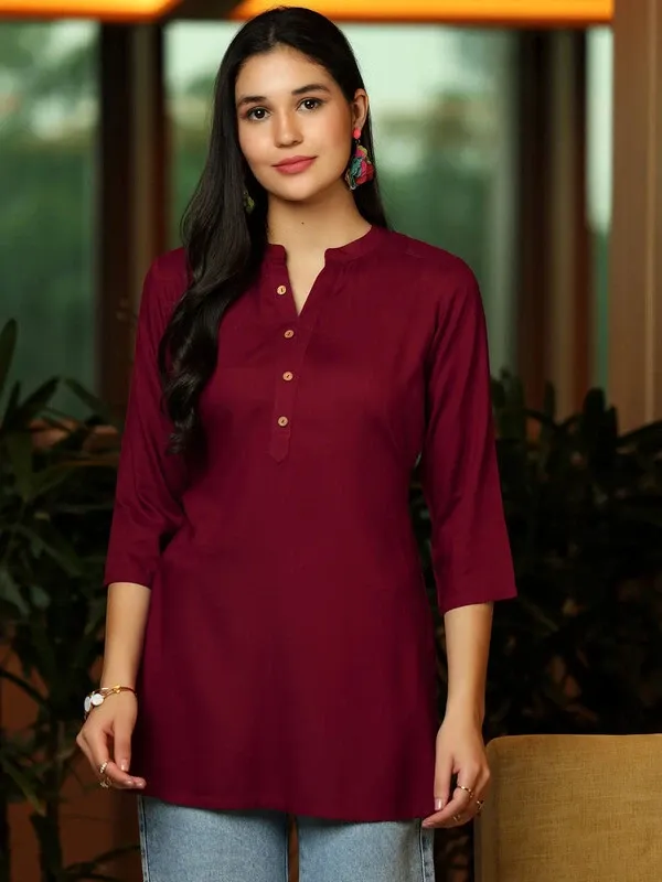 Maroon_Cotton_Rayon_Self_Design_Regular_Top_For_Women