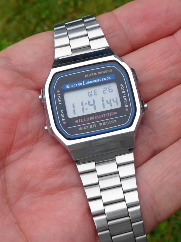 Royal_Classic_Round_Dial_Watch