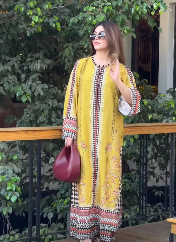Beautiful_Smooth_Bsy_Boho_Vibe__Printed_Co-Ord_Kurta_Pant_Set_For_Women