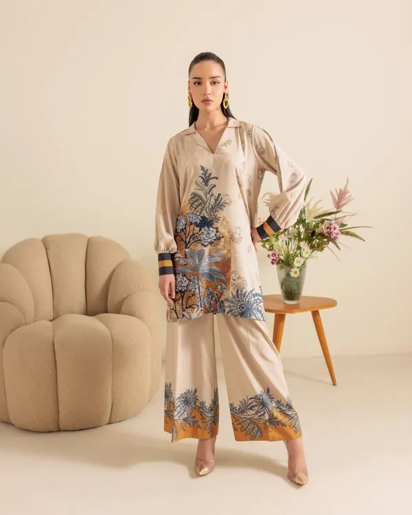 Premium_Ornate_Border_Prints_with_Balloon_Sleeves_Kurta_Set
