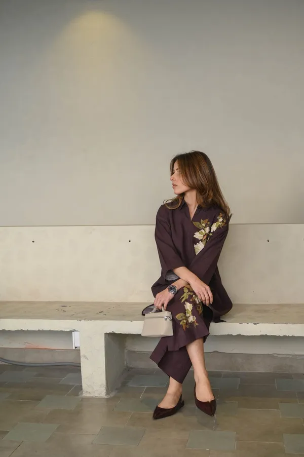Deep_Plum_Linen_Cotton_Daily_Elegance_Minimal_Floral_Co-Ord_Set_For_Women