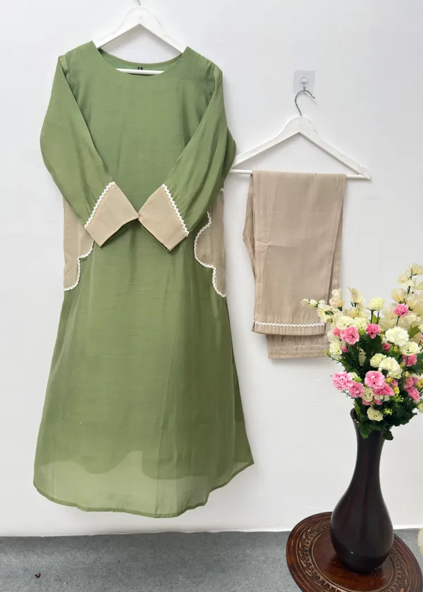 Amazing_Contrast_Pocket_Kurti_Pant_Set