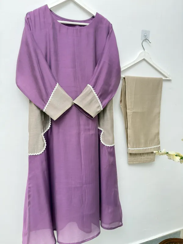 Amazing_Contrast_Pocket_Kurti_Pant_Set