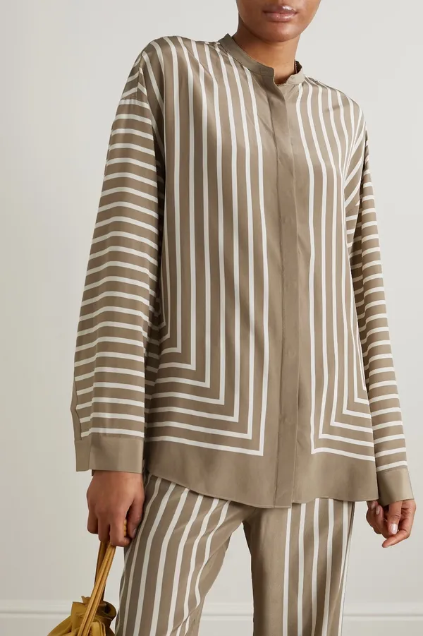 Chic_Monochrome_Striped_Co-Ord_Set_