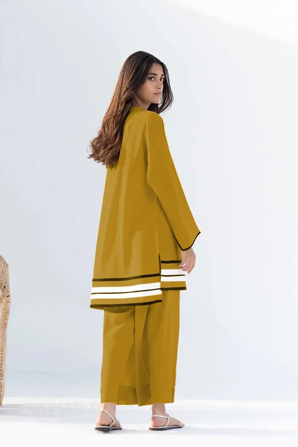 Chic_Mustard_Rayon_Co-ord_Set_with_Contrast_Hem_Detail