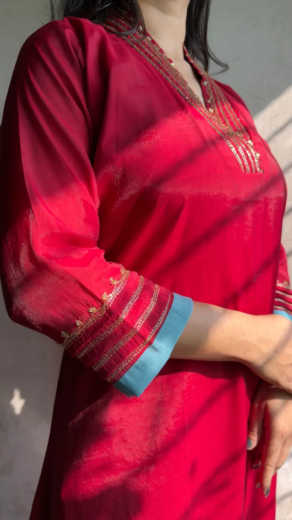 Designer_V_Neck_Ethnic_Kurta_Set