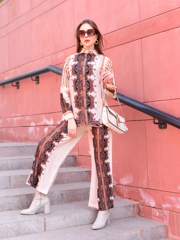 Elegant_Paisley_Printed_Co-Ord_Set_with_Mandarin_Collar_–_Cream_&_Rust