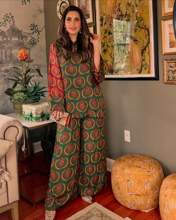 FANDARO_Luxury_Ethnic_Art_Print_Top_With_Flowy_Pants