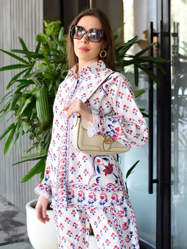 Floral_Print_Co-Ord_Set_with_Border_Detailing