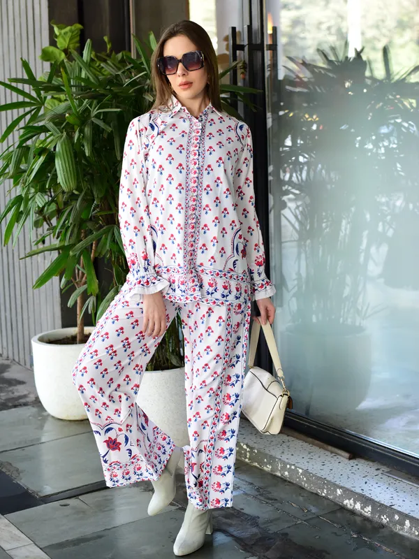 Floral_Print_Co-Ord_Set_with_Border_Detailing