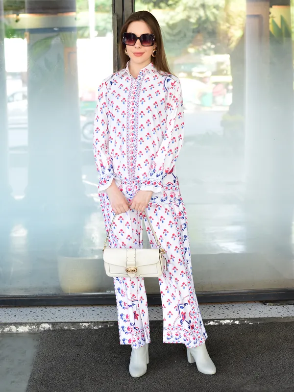 Floral_Print_Co-Ord_Set_with_Border_Detailing