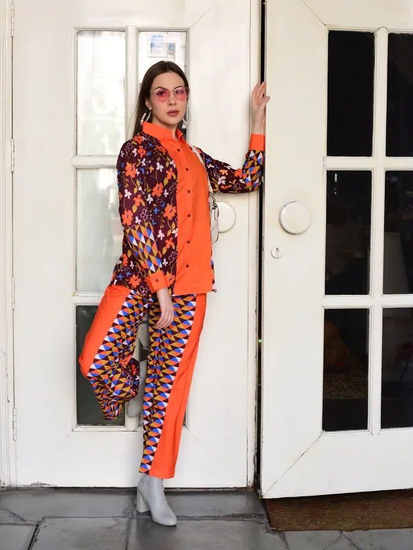 Geometric_Print_Co-Ord_Set_with_Solid_Panel_Detailing