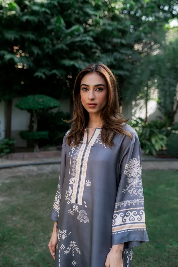 Charcoal_Grey_Smooth_Bsy_Ethnic_Motifs_Printed_Kurta_Set_For_Women