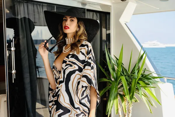 Luxury_Earth_Tone_Oversized_Kaftan_Dress_For_Women_