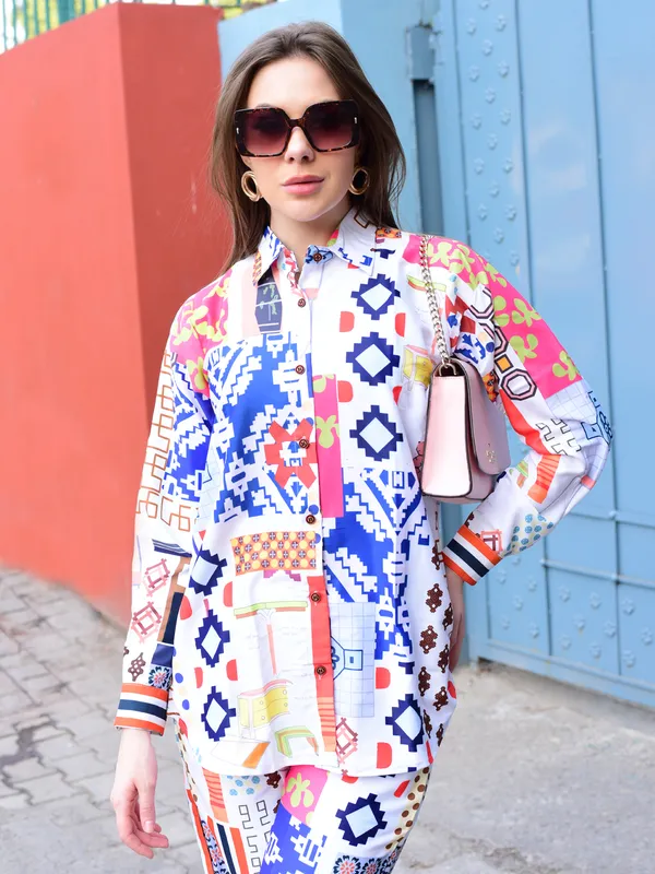 Modern_Abstract_Printed_Co-Ord_Set_–_Multi_Color_Statement_Outfit