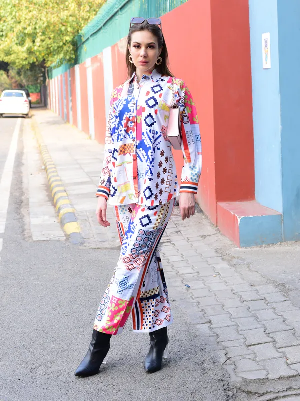 Modern_Abstract_Printed_Co-Ord_Set_–_Multi_Color_Statement_Outfit