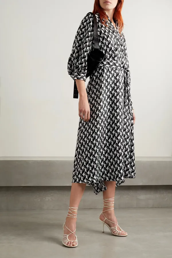 Monochrome_Print_Wrap_Midi_Dress_–_Elegant_Tie_Waist_Silhouette