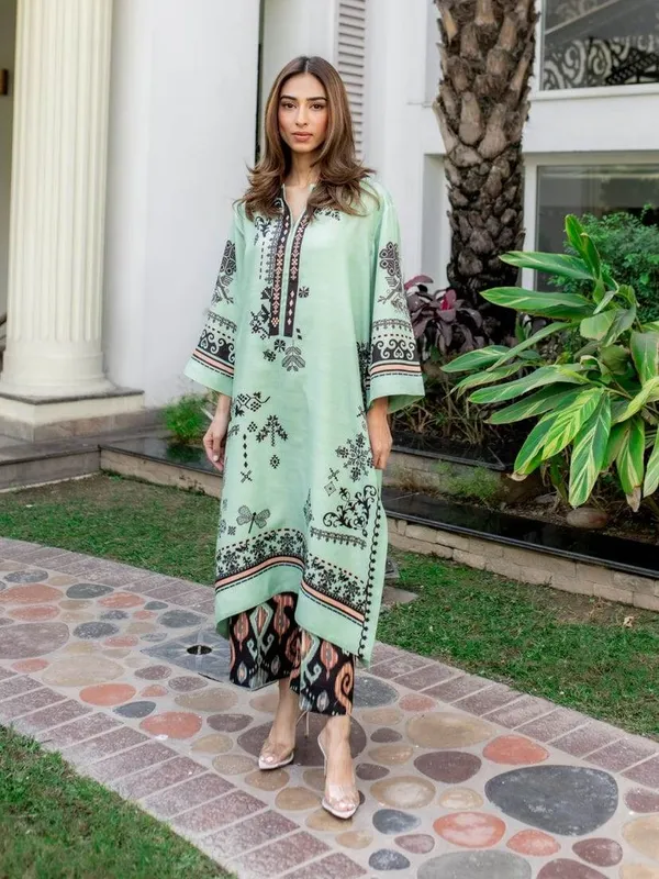 Mint_Green_Smooth_Bsy_Printed_Kurta_Set_With_Pants_For_Women