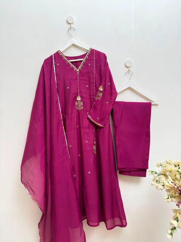 Pnk_color_Handwork_Pure_Chanderi_3-Piece_Suit_Set