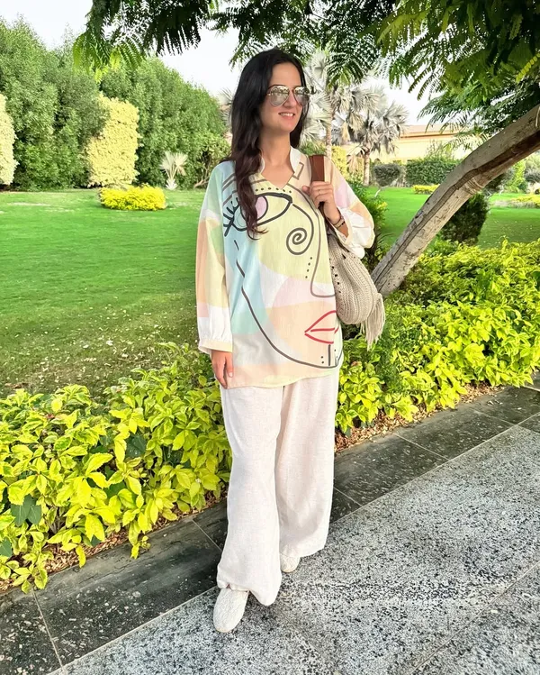 Premium_Pastel_Abstract_Print_Top_With_Comfort_Pants