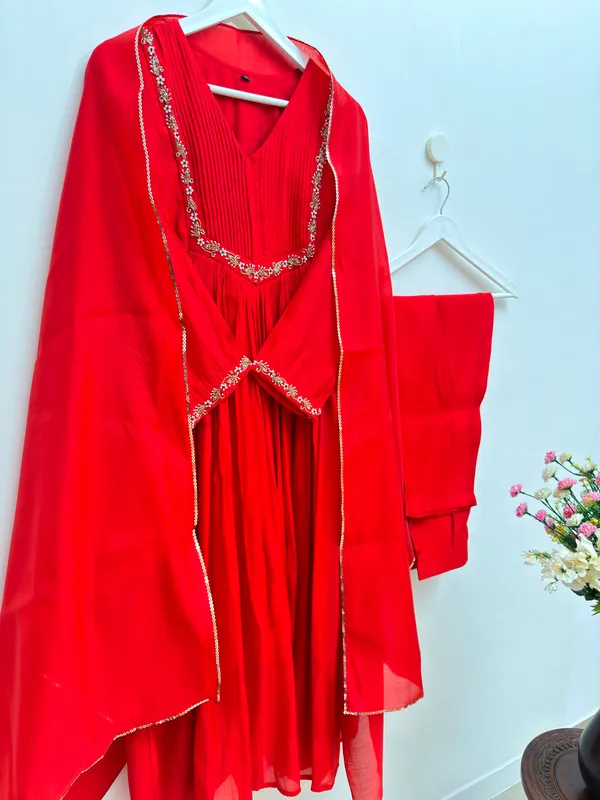 Red_Mul_Chanderi_Suit_Set_with_Traditional_Handwork_Detailing_and_Matching_Dupatta
