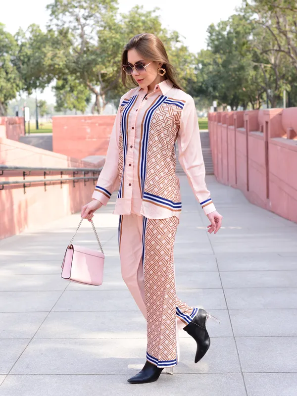 Striped_Printed_Co-Ord_Set_for_Women
