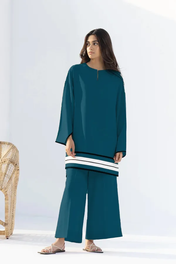 Title:_Elegant_Rama_Green_Rayon_Co-ord_Set_with_Contrast_Stripe_Hem