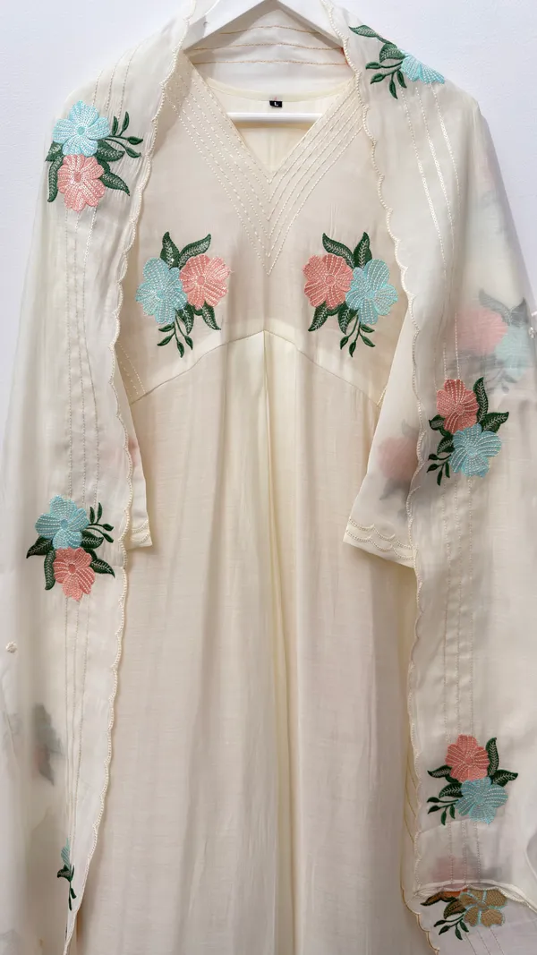 White_Blossom_Floral_Embroidered_3-Piece_Suit