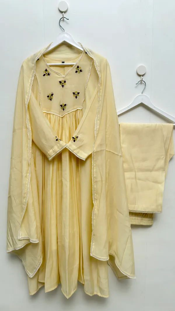 Women's_Elegant_Mul_Chanderi_Anarkali_Suit_Set_with_Handwork_&_Dupatta