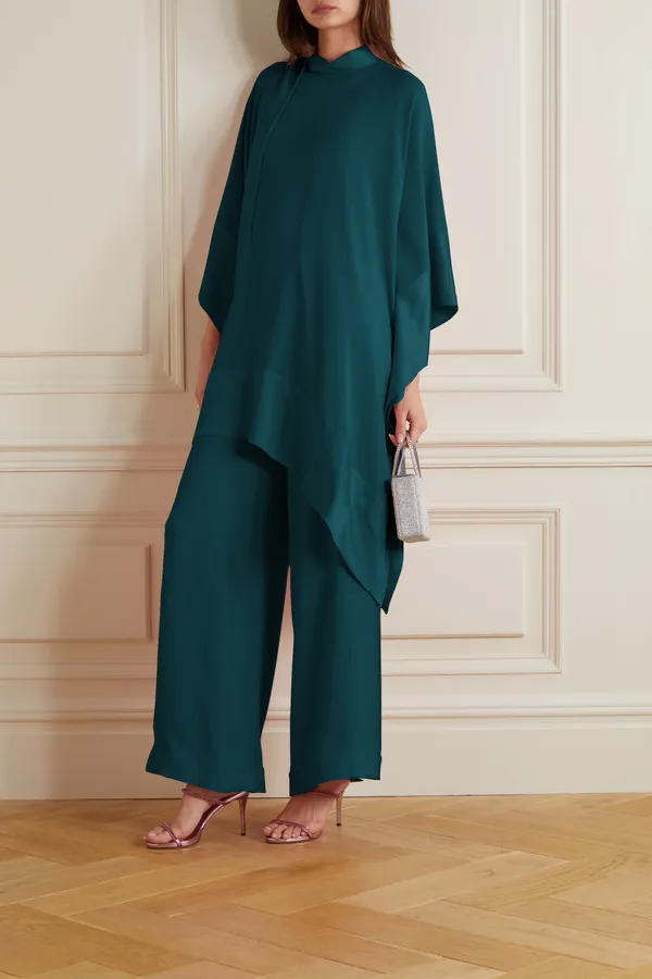Women’s_Luxury_Relaxed_Fit_Co-Ord_Set_with_Statement_Sleeves