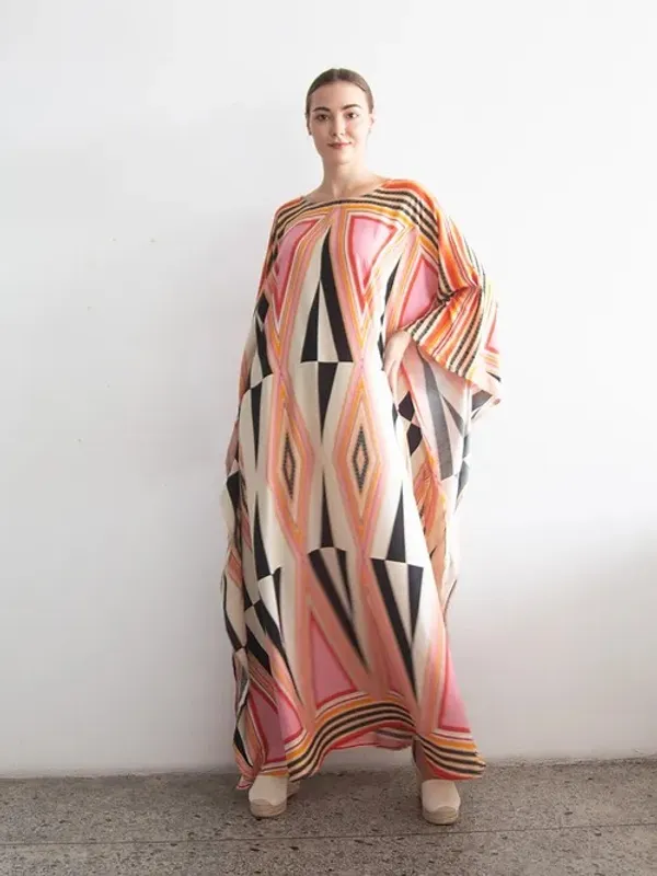 Women’s_Peach_&_Orange_Geometric_Print_Kaftan_Maxi_Dress_–_Relaxed_Flowing_Fit