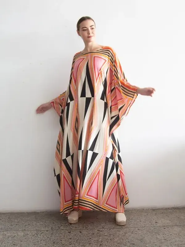 Women’s_Peach_&_Orange_Geometric_Print_Kaftan_Maxi_Dress_–_Relaxed_Flowing_Fit