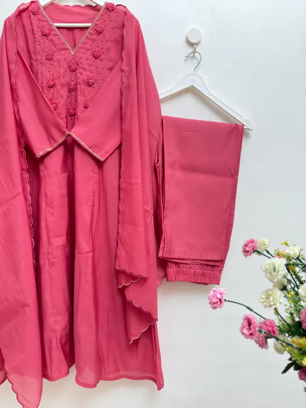 Women's_Pink_Hand_Work_3-Piece_Kurta_Set_with_Dupatta_and_Pants