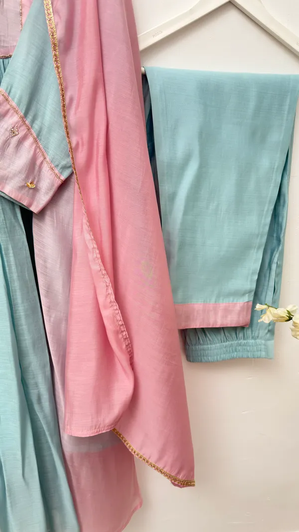 Women's_Pink_and_Aqua_Blue_Handwork_3_Piece_Suit_Set_with_Dupatta