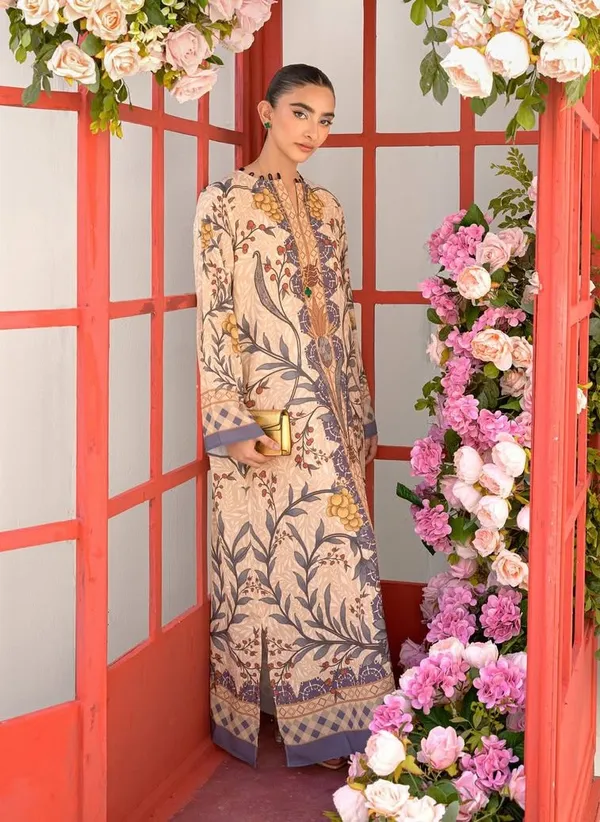 Beige_Smooth_Bsy_Botanic_Bloom_Canvas_Digital_Printed_Kurta_For_Women