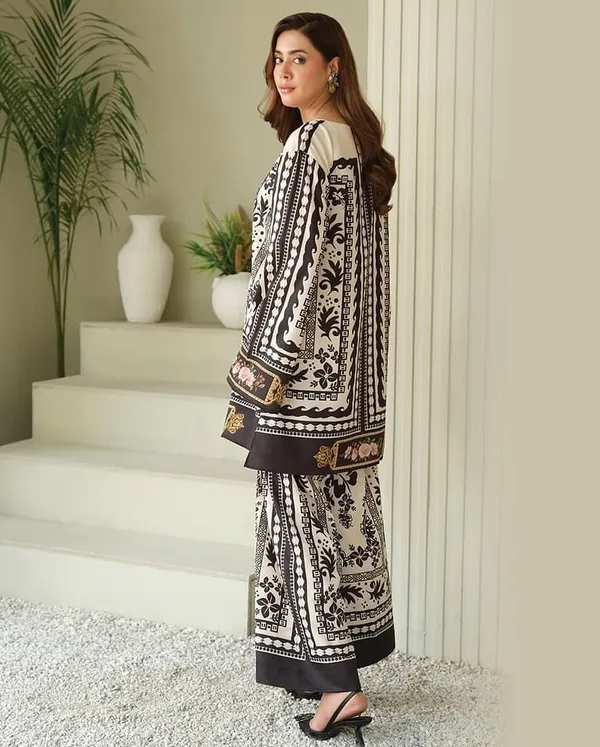 Ivory_Smooth_Bsy_Ornamental_Printed_Co-Ord_Set_For_Women