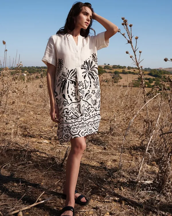Off-White_Linen_Cotton_Tropical_Palm_Printed_Linen_Shirt_Dress_For_Women