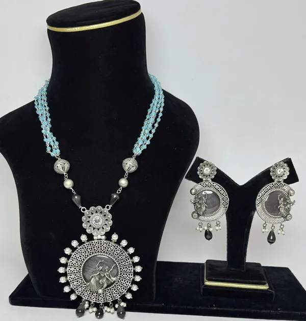 Sky_Blue_Beautiful_Radha_Krishna_German_Pendant_Set