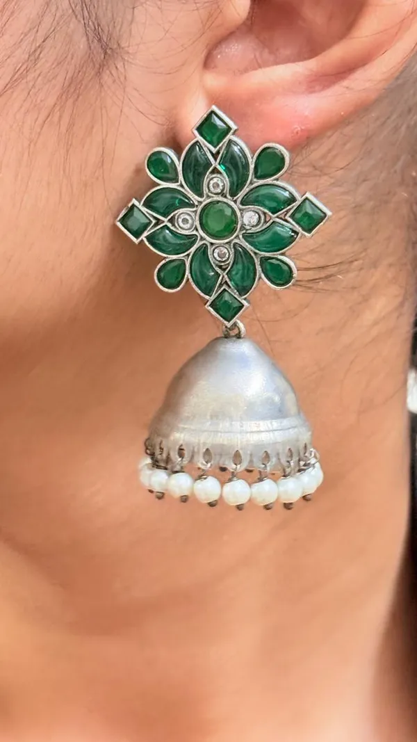 German_Silver_With_Green_Stone_Pearl_Jumka