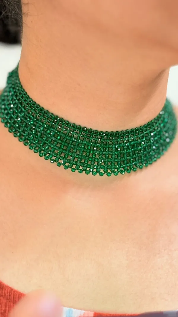 Green_Hydro_Moti_Hand_Crafted_Choker_Set