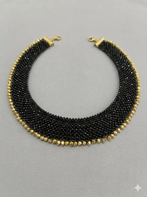 MANKE_Noir_Elegance_gold_black_neklace