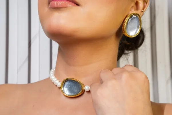 Manke_Eka_Noor_moissanite_pearl_choker