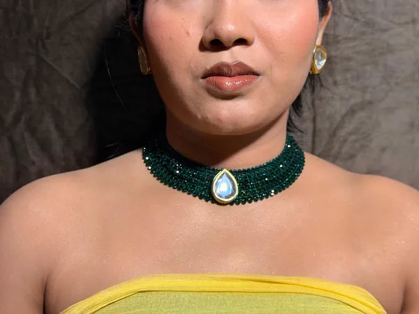 Manke_Neelpriya_Emerald_Choker