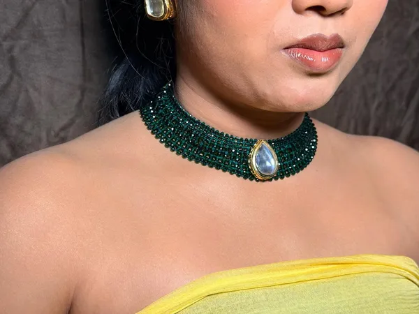 Manke_Neelpriya_Emerald_Choker