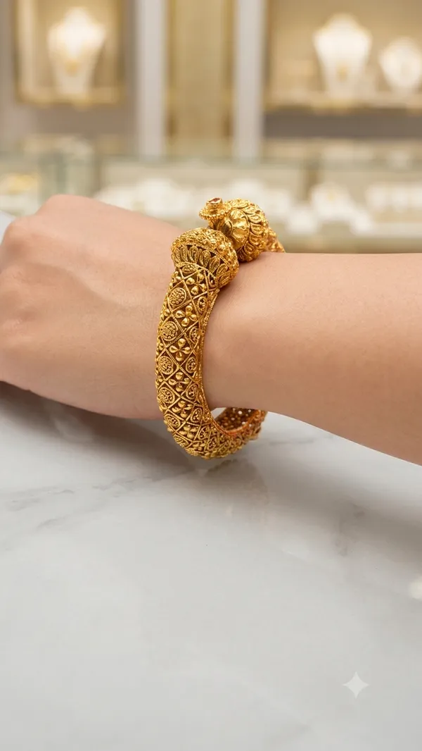 Manke_Royal_Antique_Gold_Bangle_(Kada)_–_Handcrafted_Filigree_Design