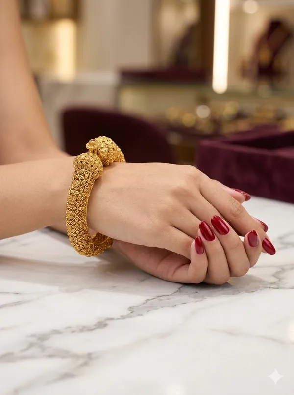 Manke_Royal_Antique_Gold_Bangle_(Kada)_–_Handcrafted_Filigree_Design