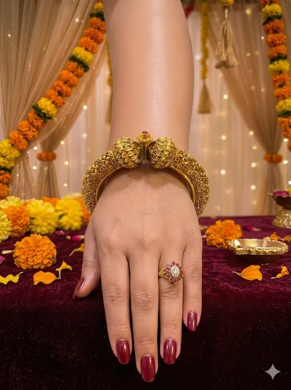 Manke_Royal_Antique_Gold_Bangle_(Kada)_–_Handcrafted_Filigree_Design