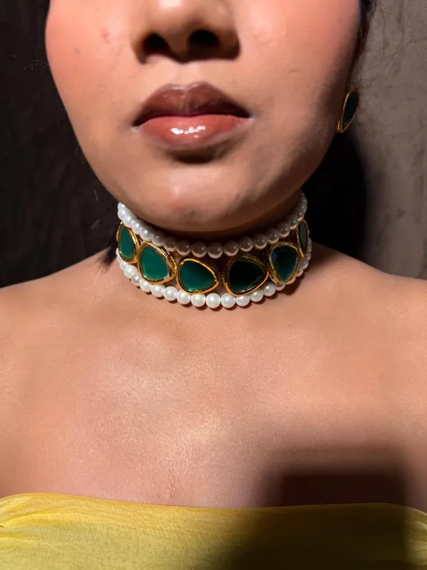 Manke_Zariya_Emerald_Kundan_Choker_Set