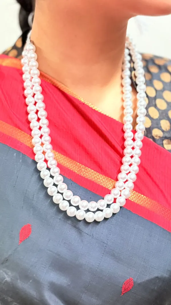 White_Trendy_Shell_Pearl_Necklace_Mala